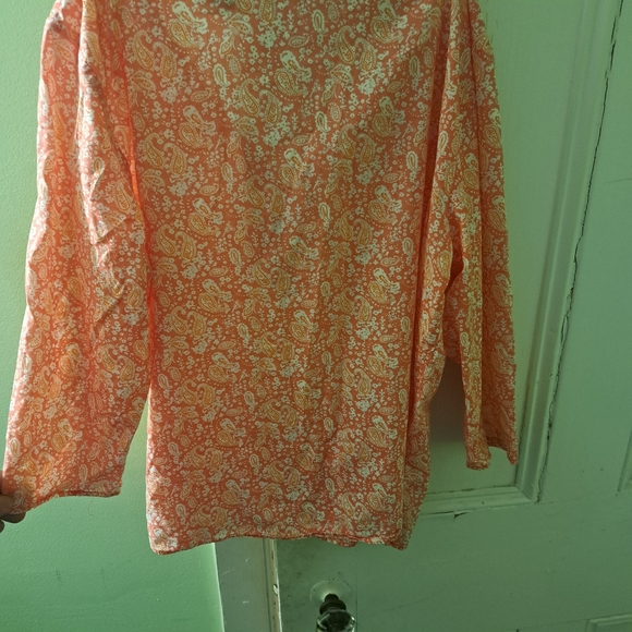Liz Claiborne Women's Long Sleeve Top - Picture 8 of 9